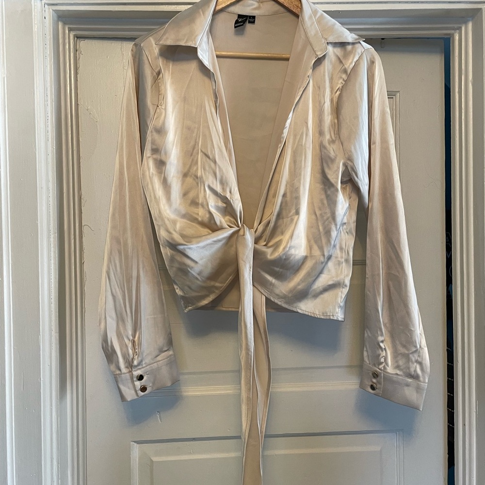 Elegant Cream Tie-Front Blouse